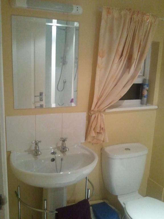Latchmead Bed & Breakfast Stansted Mountfitchet Kamer foto