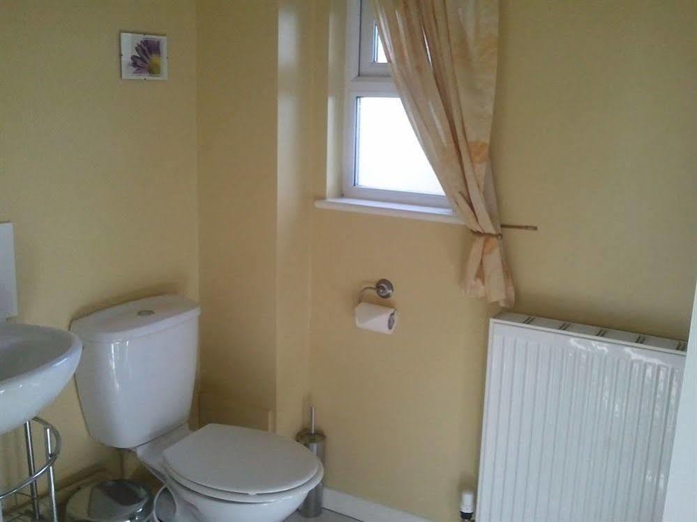 Latchmead Bed & Breakfast Stansted Mountfitchet Buitenkant foto